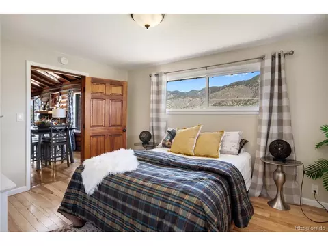 Bedroom - 9850 Mohawk Trl, Cascade, CO 80809 photo 8 of 10