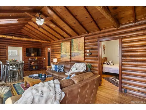 Living - 9850 Mohawk Trl, Cascade, CO 80809 photo 2 of 6