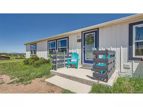 271 E Minstrel Dr, Divide, CO 80814 photo 2