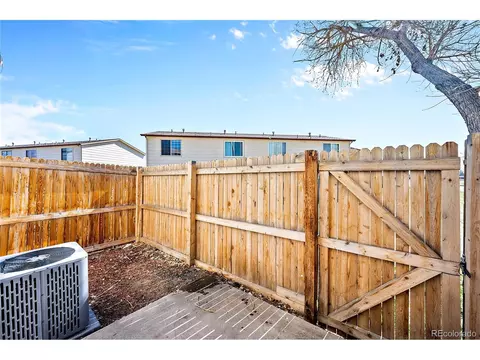 16495 E 17th Pl #B, Aurora, CO 80011 photo 11