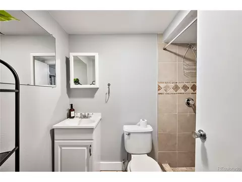 16495 E 17th Pl #B, Aurora, CO 80011 photo 14
