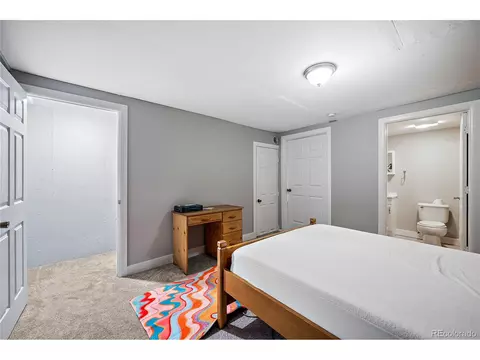 16495 E 17th Pl #B, Aurora, CO 80011 photo 13