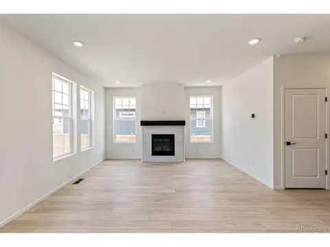 6025 E 154th Pl, Thornton, CO 80602 photo 7