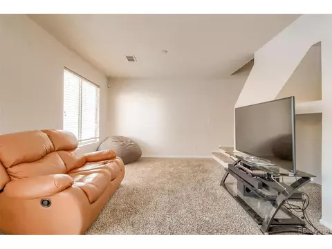 18674 E 43rd Pl, Denver, CO 80249 photo 2