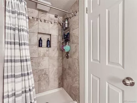 Undisclosed, Aurora, CO 80014 photo 25