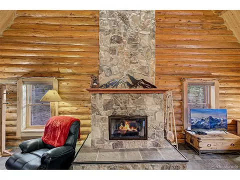 Living - 514 Pinto Trl, Como, CO 80432 photo 8 of 10