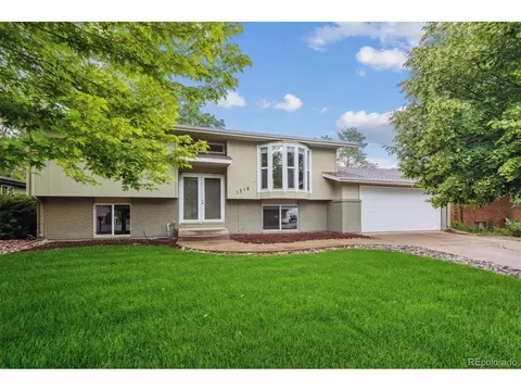 1518 Vivian St, Longmont, CO 80501