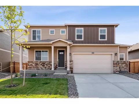 13610 Topaz Pl, Longmont, CO 80504