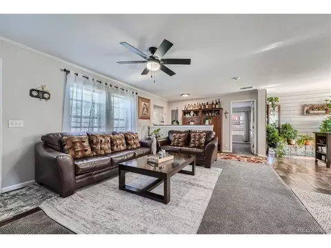 545 N 5th St, Bennett, CO 80102 photo 5