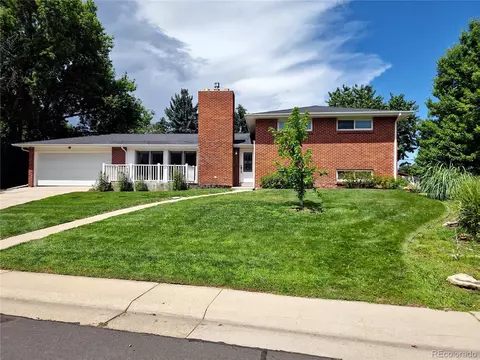 2572 S Holly Pl, Denver, CO 80222