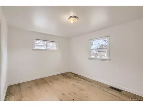 2249 Macon St, Aurora, CO 80010 photo 18