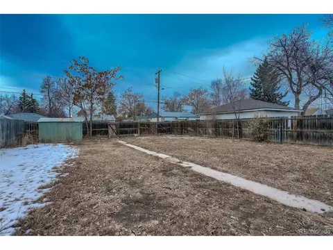 2249 Macon St, Aurora, CO 80010 photo 29