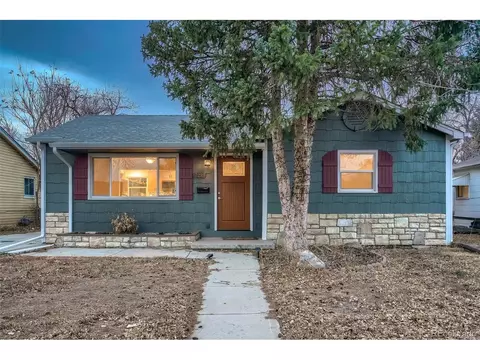 2249 Macon St, Aurora, CO 80010 photo 1