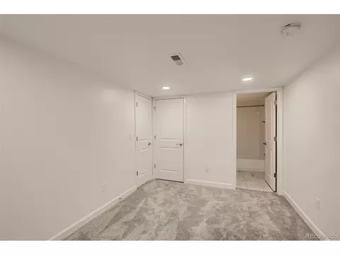 2249 Macon St, Aurora, CO 80010 photo 24