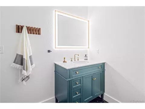 1371 Cherry St, Denver, CO 80220 photo 24