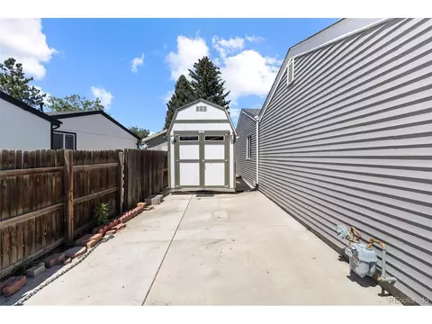 Exterior - 17933 E Linvale Dr, Aurora, CO 80013 photo 7 of 8