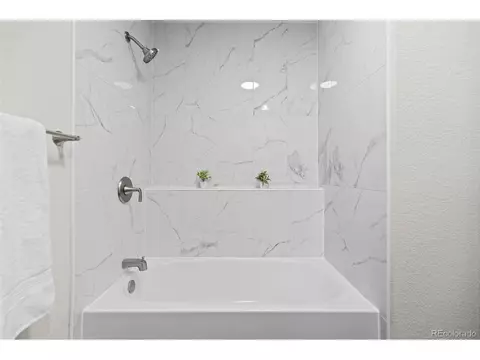Bath - 17933 E Linvale Dr, Aurora, CO 80013 photo 4 of 5