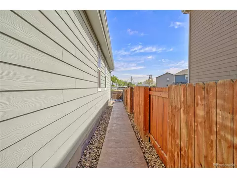 47349 Lily Ave, Bennett, CO 80102 photo 33