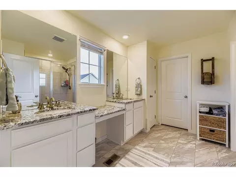 Bath - 1173 Williams Loop, Elizabeth, CO 80107 photo 2 of 3