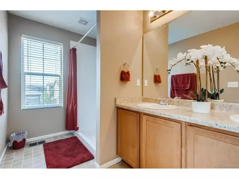 25627 E Maple Ave, Aurora, CO 80018 photo 18