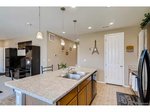 25627 E Maple Ave, Aurora, CO 80018 photo 12
