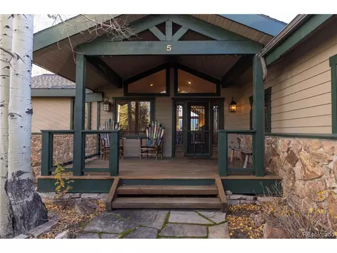 5 Eagles Nest Ct, Silverthorne, CO 80498 photo 2