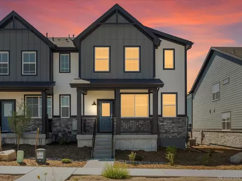 6386 N Lisbon St, Aurora, CO 80019