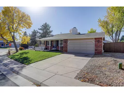 652 Mountain Chickadee Rd, Highlands Ranch, CO 80126