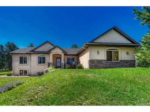115 Hawkridge Dr, Woodland Park, CO 80863