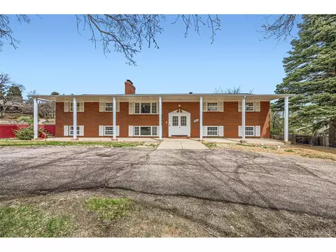 2414 Parkview Blvd, Colorado Springs, CO 80906