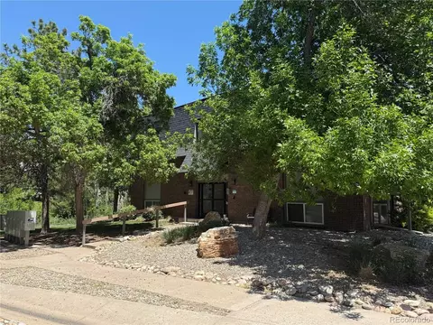 309 E Highline Cir #102, Centennial, CO 80122 photo 2