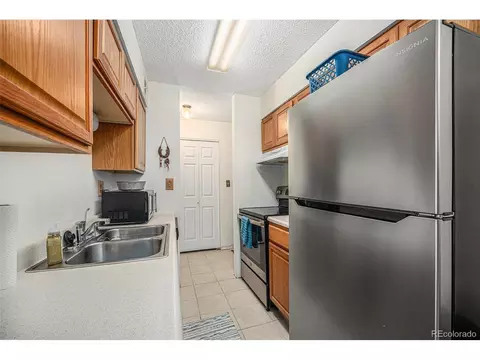309 E Highline Cir #102, Centennial, CO 80122 photo 7