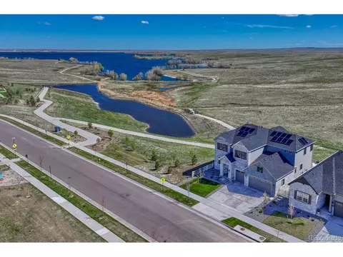 6860 S Yantley Ct, Aurora, CO 80016