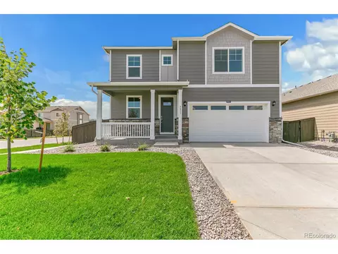 955 Tallus St, Lochbuie, CO 80603