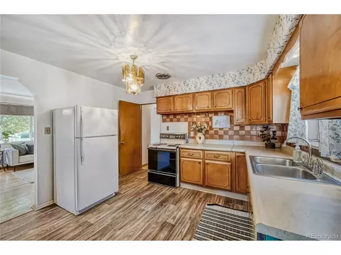 Kitchen - 6040 Marshall Ct, Arvada, CO 80003 photo 2 of 4