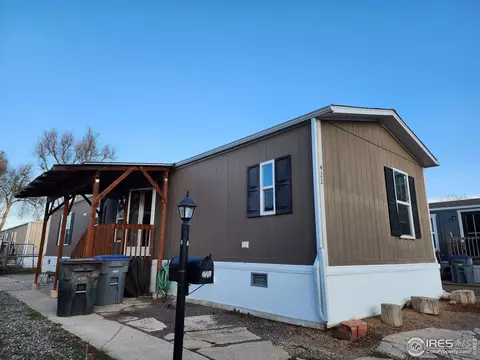 422 Barnard Ct, Longmont, CO 80501