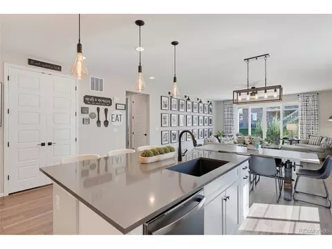 Kitchen - 22622 E Narrowleaf Cir, Aurora, CO 80016 photo 3 of 4