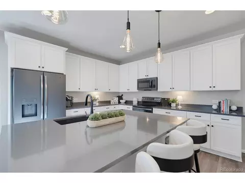 Kitchen - 22622 E Narrowleaf Cir, Aurora, CO 80016 photo 2 of 4