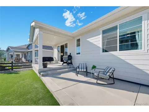 Exterior - 22622 E Narrowleaf Cir, Aurora, CO 80016 photo 5 of 5