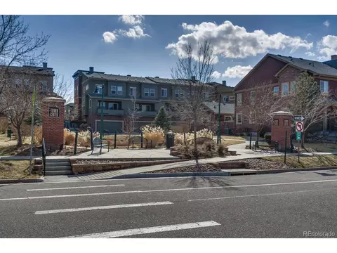 1044 Rockhurst Dr #302, Highlands Ranch, CO 80129
