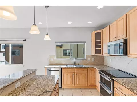 Kitchen - 3155 E 104th Ave #8D, Thornton, CO 80233 photo 5 of 5