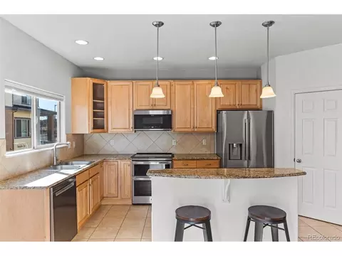 Kitchen - 3155 E 104th Ave #8D, Thornton, CO 80233 photo 3 of 5