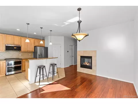 Dining - 3155 E 104th Ave #8D, Thornton, CO 80233 photo 5 of 6