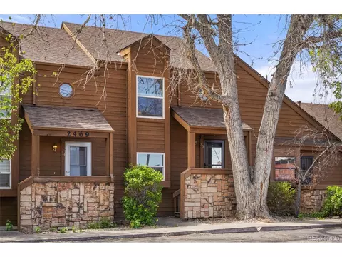 2469 Devonshire Ct #33, Denver, CO 80229
