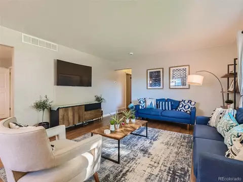7270 Avrum Dr, Denver, CO 80221