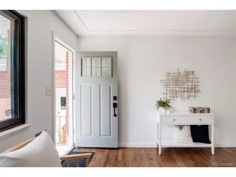 2324 Iola St, Aurora, CO 80010 photo 5