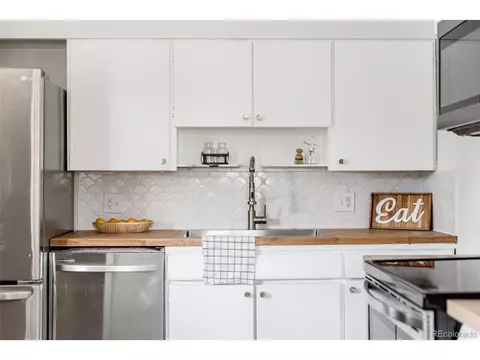 5645 Carr St, Arvada, CO 80002 photo 10