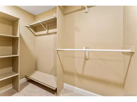 7696 E Napa Pl, Denver, CO 80237 photo 28