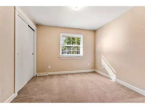 7696 E Napa Pl, Denver, CO 80237 photo 31