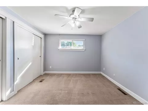 7696 E Napa Pl, Denver, CO 80237 photo 29